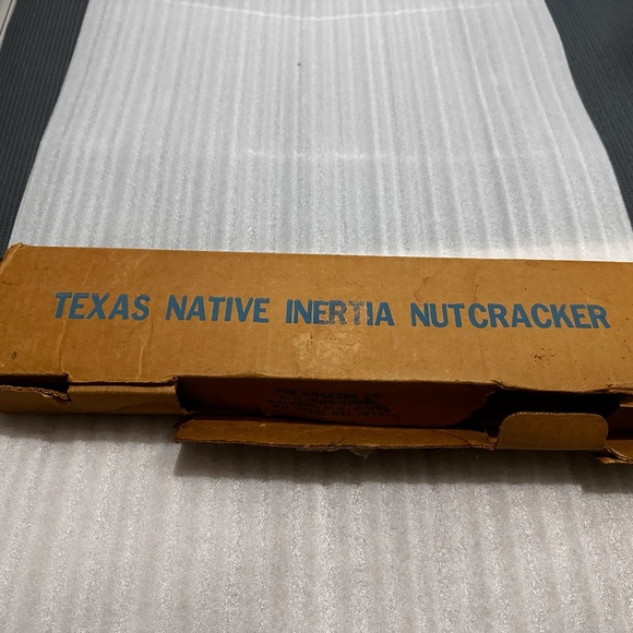 Vintage Texas Native Inertia Nutcracker, Catalog, and Accessories - Picture 2 of 8